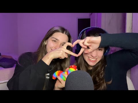 ASMR CON MI HERMANA 💓 | triggers | susurros | mouth sounds