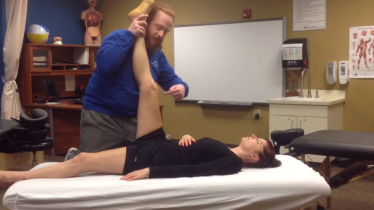 Растяжка с использованием проприоцептивной нейромышечной фасилитации (ПНФ).