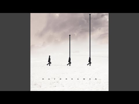 Ver Daydreamer en YouTube Ver Daydreamer en YouTube