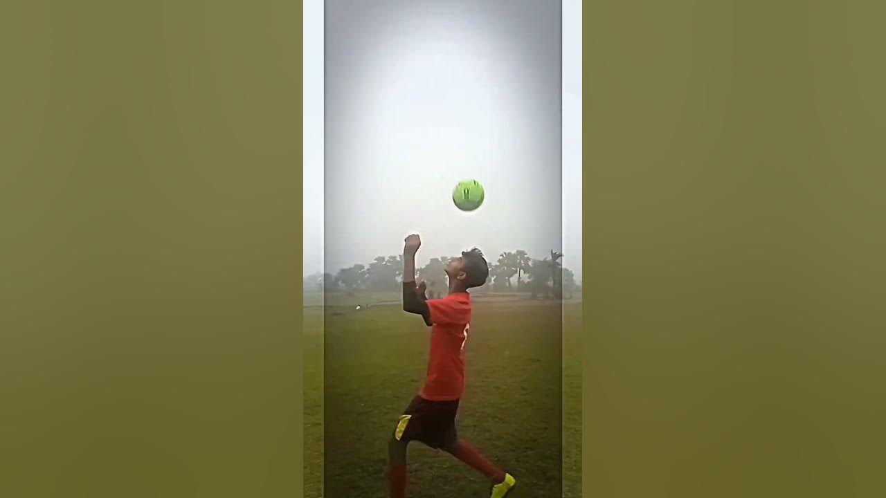 hum-footballer-ha-janab-hamari-koi-andaj-nayi-rahta-ha-youtube