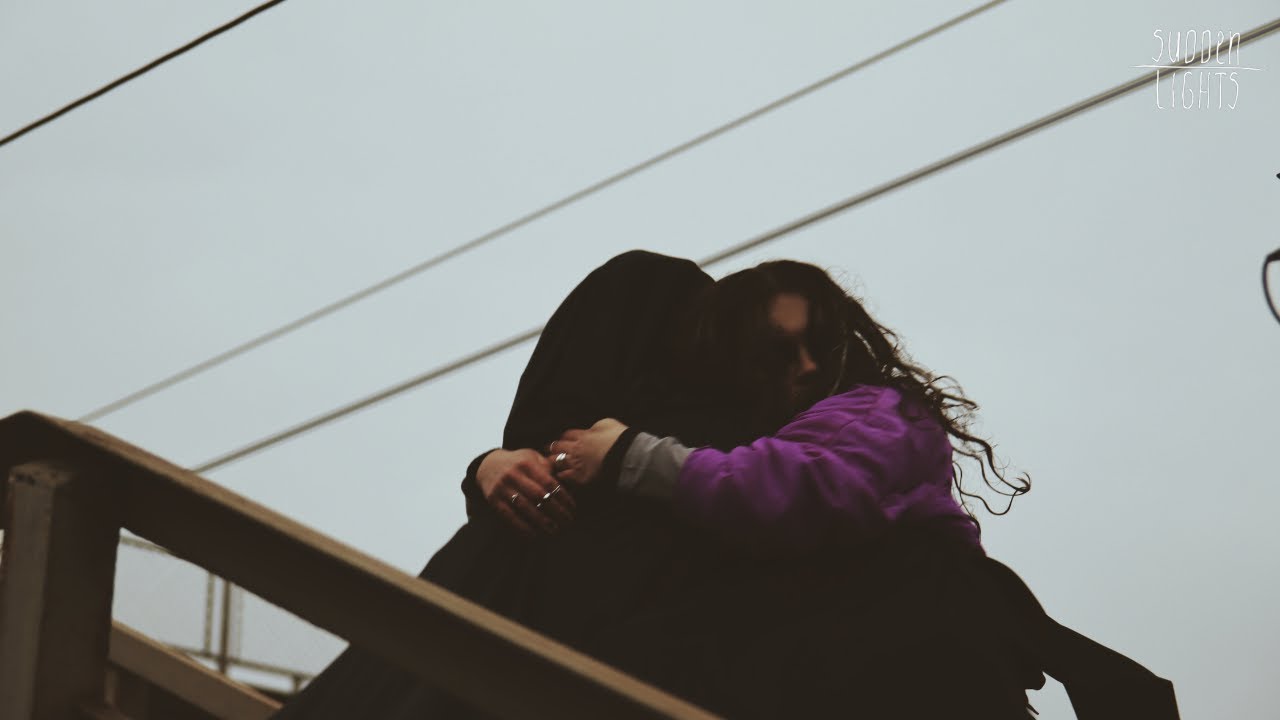 Ver Sudden Lights un Gustavo - "Adata un diegs" (Dod pieci himna 2023) en YouTube Ver Sudden Lights un Gustavo - "Adata un diegs" (Dod pieci himna 2023) en YouTube