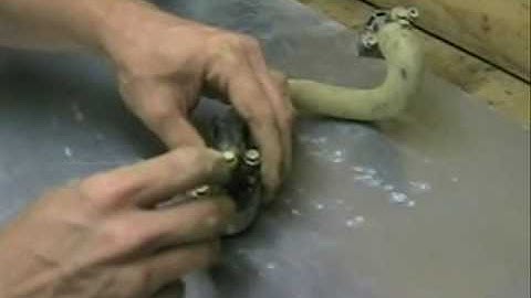 How to remove the thermostat in a Can-am