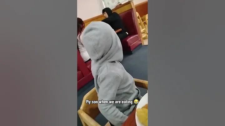 Dad Shows Son How To Bark 🤣