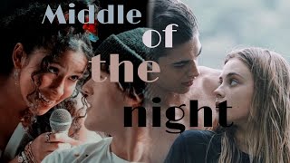 Multicouples | Middle of the night | 🎉