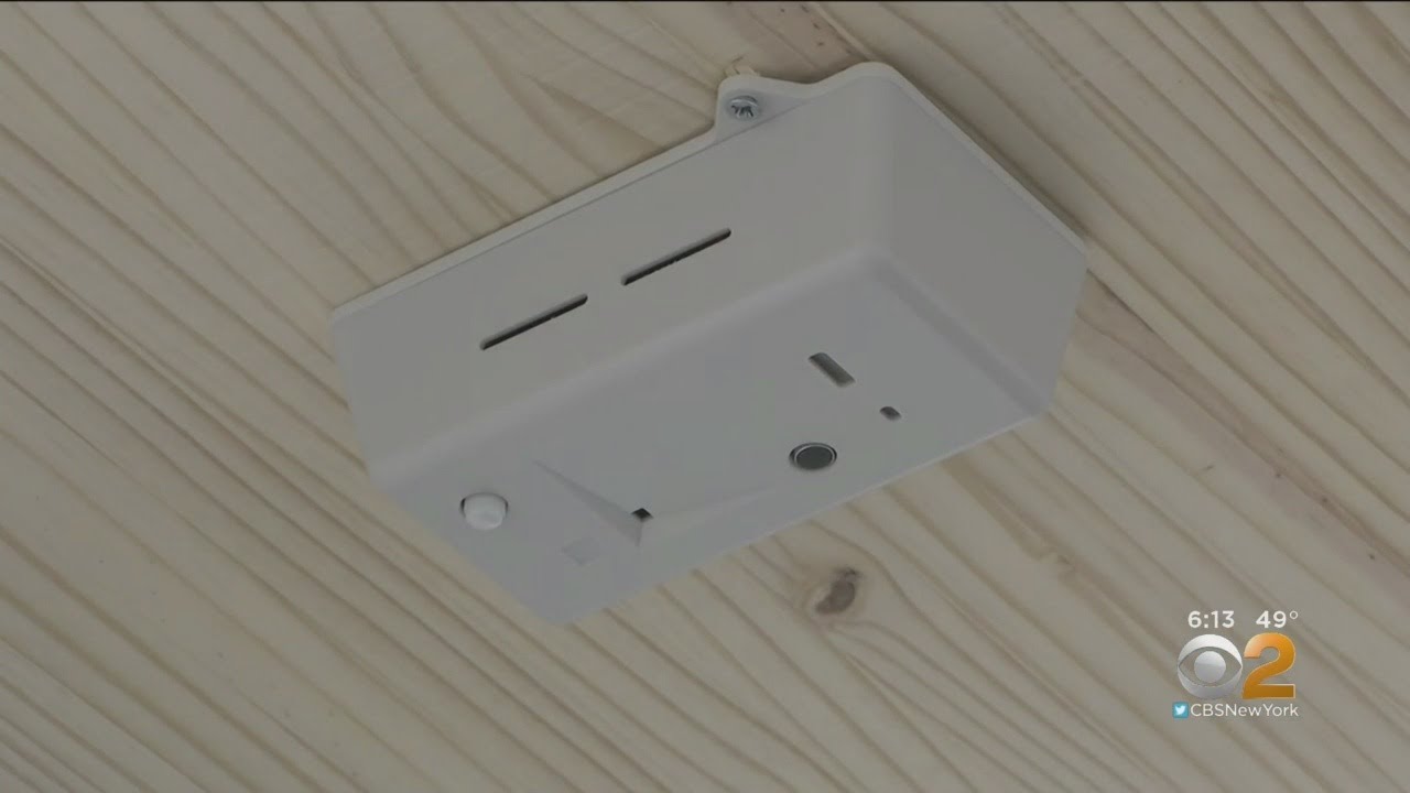 New Technology Aims To Detect Vaping And Bullying In Schools - YouTube