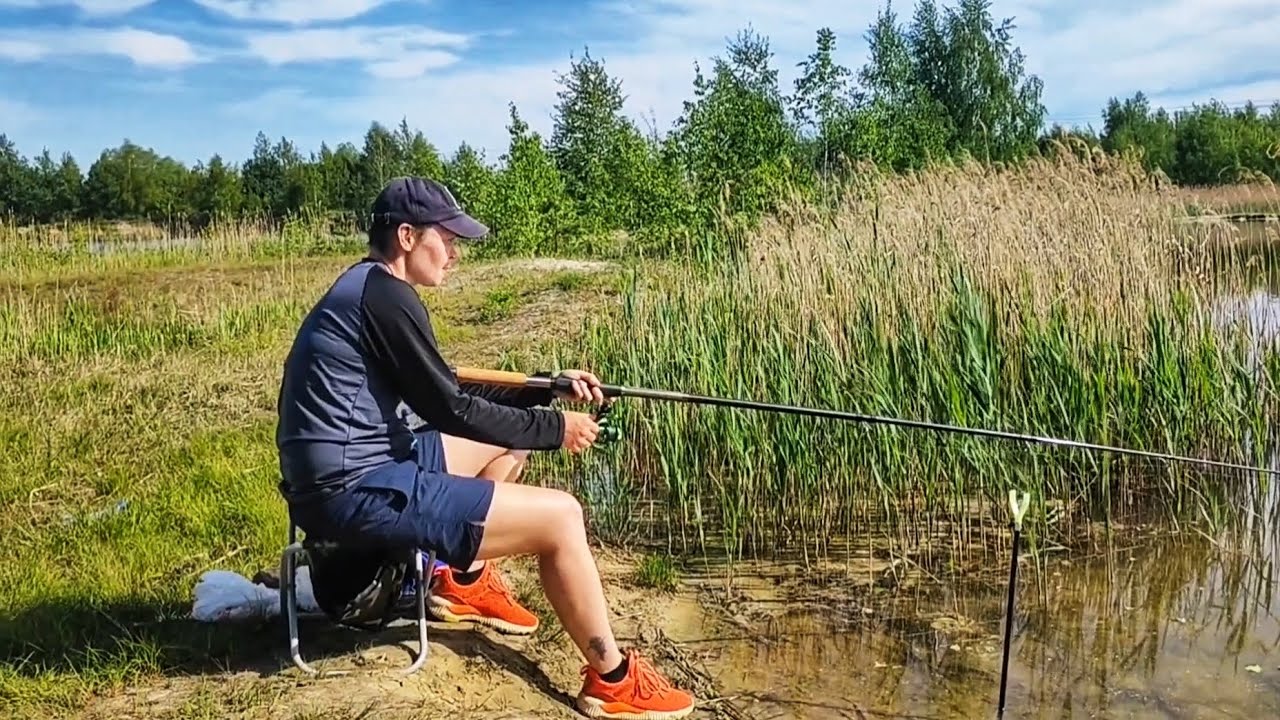 Рыбалка с Маринкой на карьере