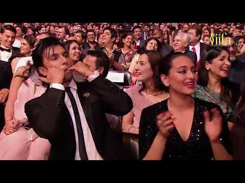 Mai Jatt Yamla Pagla Deewana Sunny Deol Dharmendra Sunny Deol Bobby Deol Dance