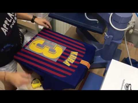 FC Barcelona home jersey 2018/2019 with official custom print