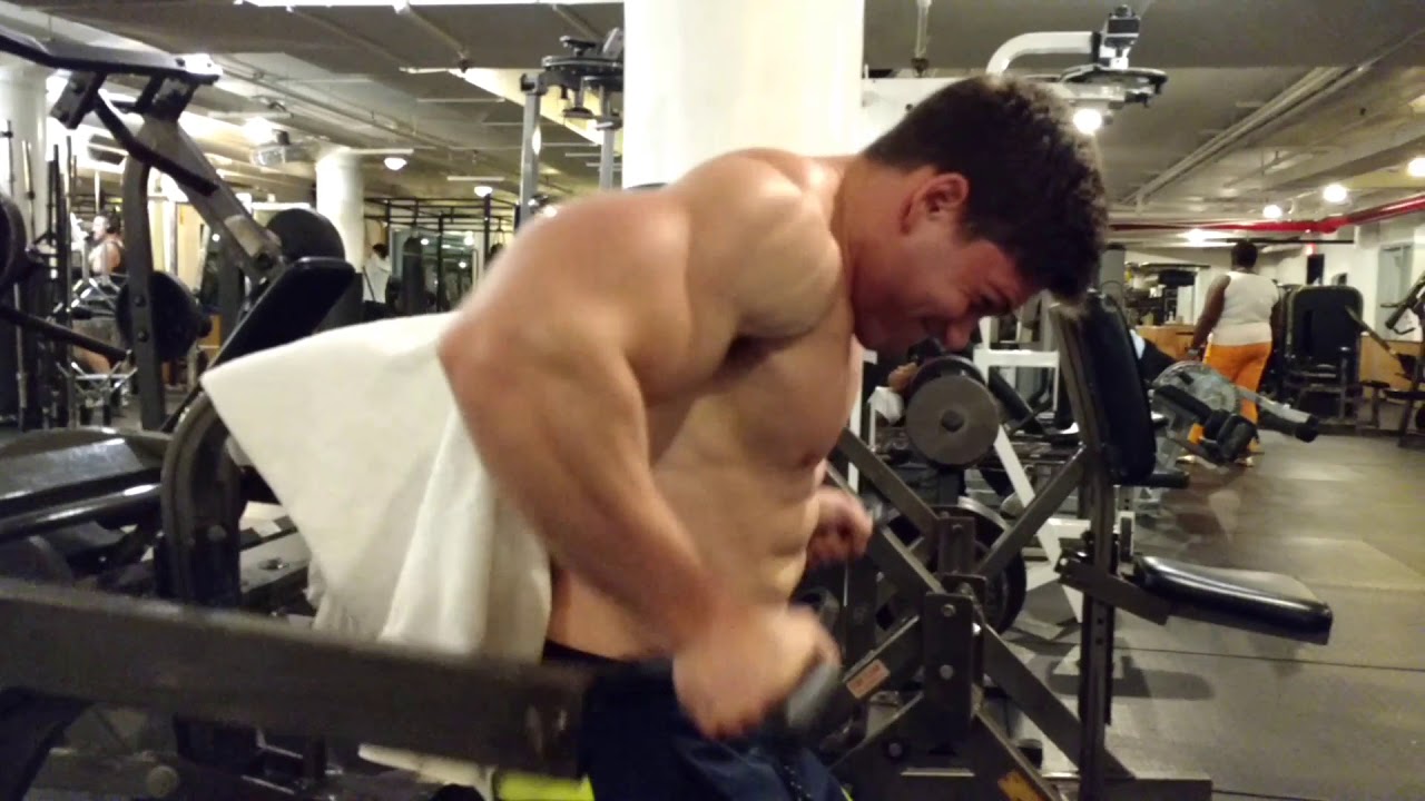  Tricep Pushdowns
