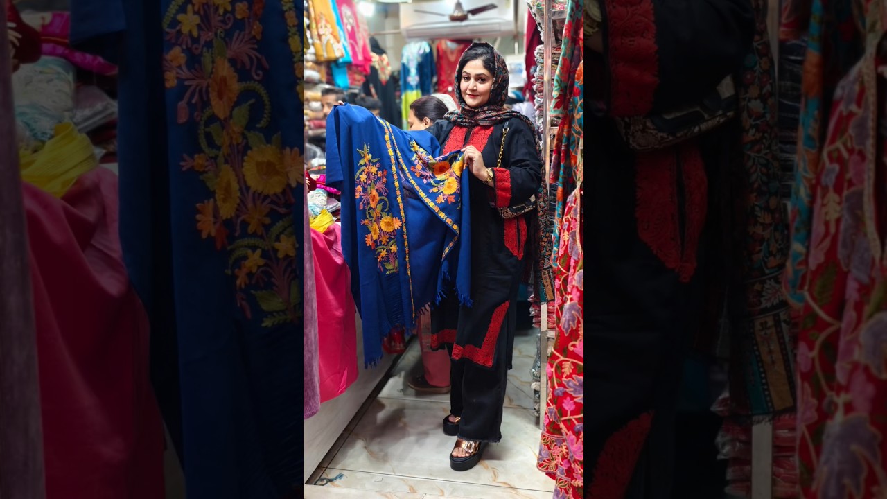 Trending Cape Shawl just 1300 Rs. 