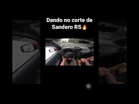 Dando no corte