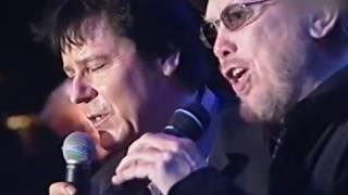 Video thumbnail of "Shakin' Stevens & Billy Swan - I Can Help (Short Version, Donauinselfest 2003)"