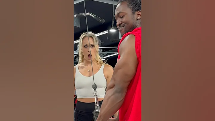 When he tries to show off but u got one up him #gymhumor#workouthumor #gymmeme #gymcomedy