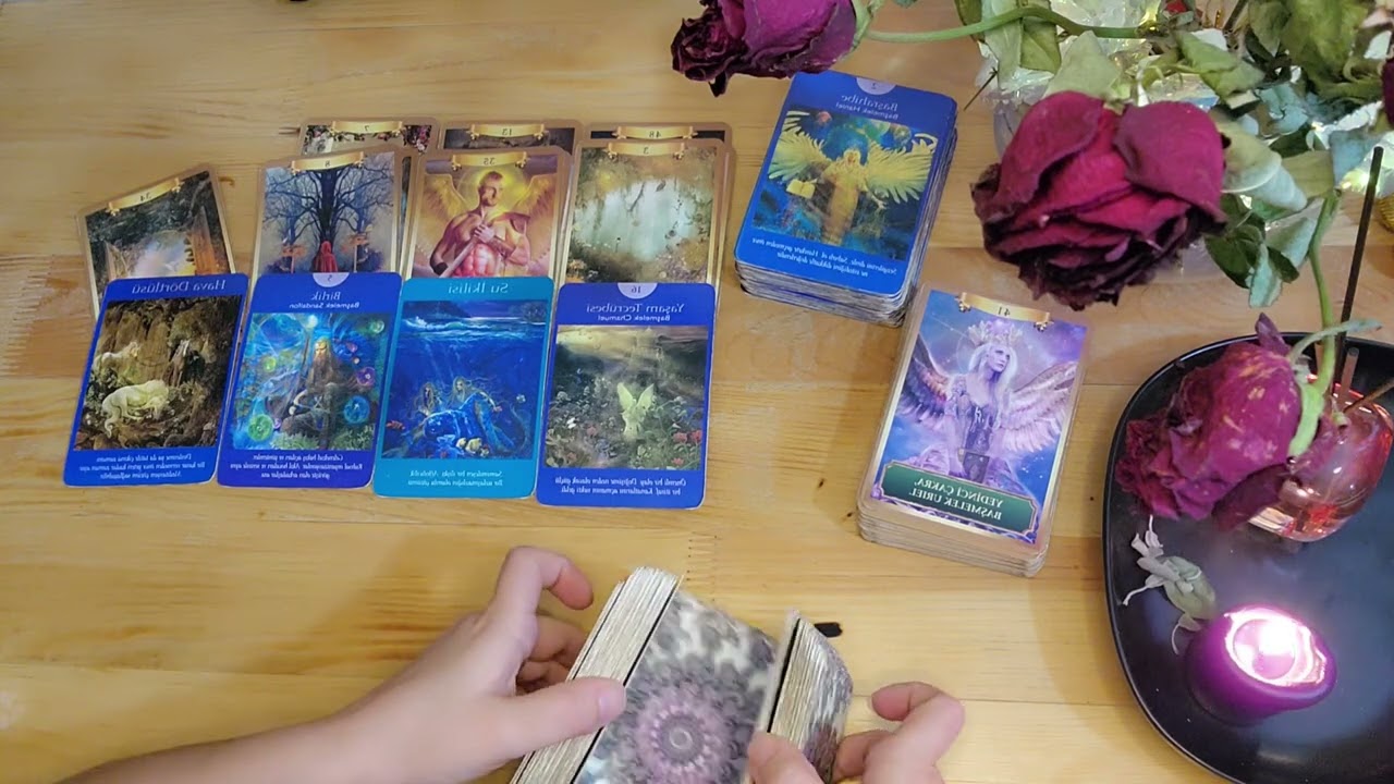 Платоника. «Осознаёт ли вас человек в вашем сознании? Как вы о нём размышляете?»