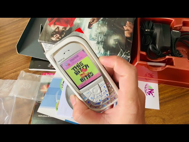 Nokia 7610 Chiếc Lá Lớn Zin New 100% Sưu Tầm