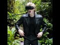 he entered the wrong place in Amazon forest (VR streamers)