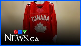Own Anne Murray’s iconic jersey