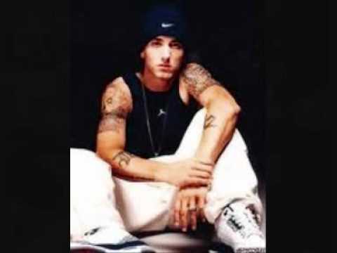 Eminem : Evil Deeds - Lyrics