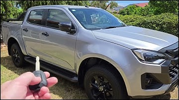 D-Max Auto Folding Mirrors non factory fitted Trac Electronics