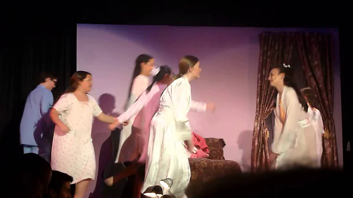 Lauren as Liesl and children singing Lonely Goathe...