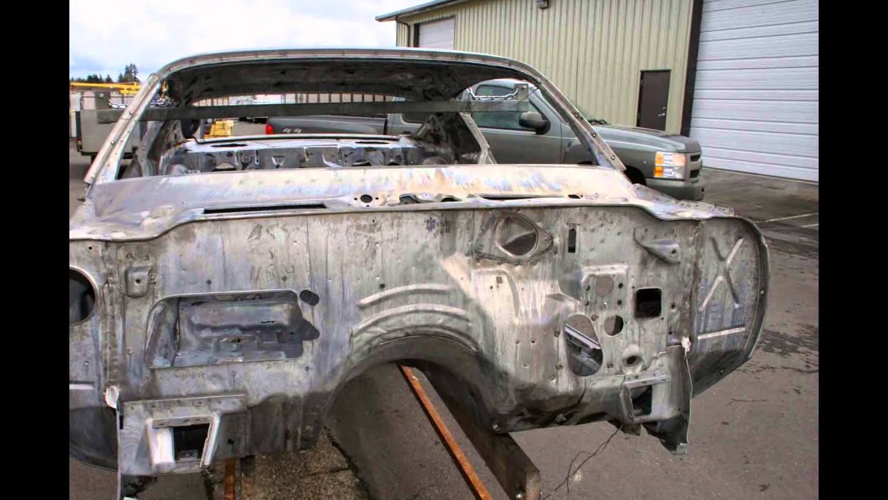 Dipping Cars To Remove Paint And Rust Dipping Cars To Remove Paint And Rust