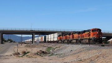 BNSF 7471 EB DS-Container-Trailer 