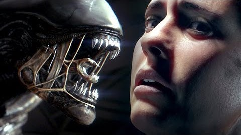 Alien Isolation Gameplay - First Terrifying Alien Encounter [HD]