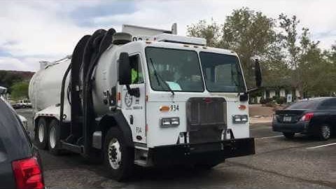 Various Garbage Trucks - Part 11