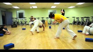Pregnant Capoeira - Nany e Sapo - Capoeira - 6 months pregnant