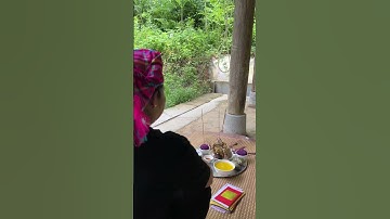 Lễ cúng rằm tháng 7 người Tày. Người Tày thờ dưới đất vì thổ công ở dưới đất