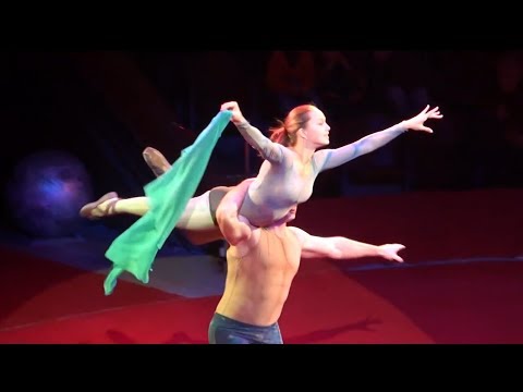video-seks-i-akrobatika-video-trahnuli-devku