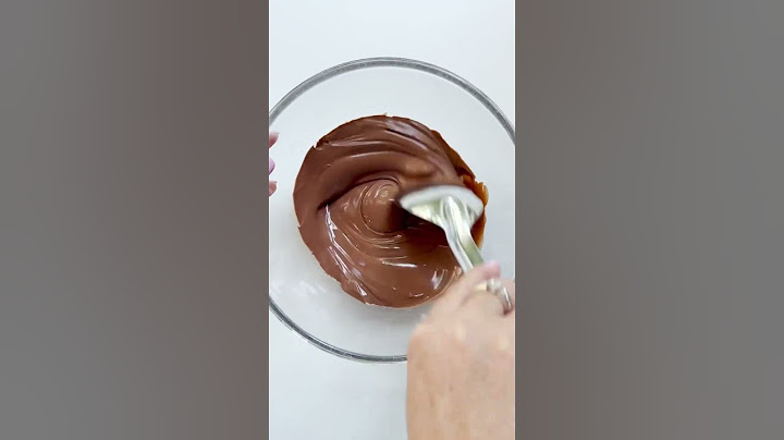 How to melt chocolate in the microwave