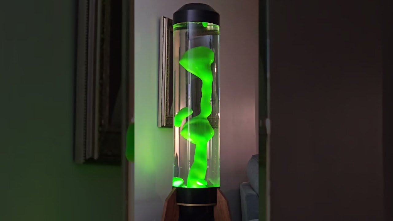 1 hour 10x time lapse of the 6ft lava lamp