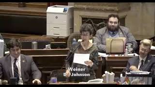 Iowa senator pays tribute to Pat Schroeder