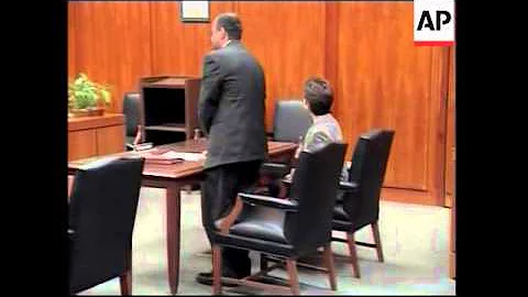 Hewlett-Packard chairwoman in court on felony char...
