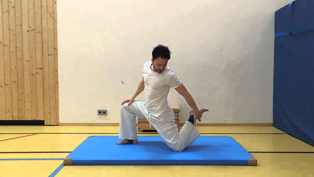 Taekwondo Übungen Anfänger Dehnen Stretchen Spagat Kicks Low Warm Up