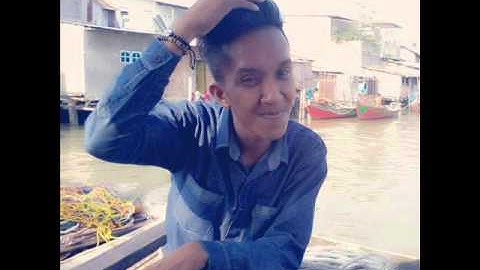 ari.Dhyo Haw Ada Aku Disini Video Clip Asli