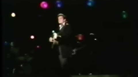 Johnny Cash - Cry, Cry, Cry (Live on The Johnny Cash Show, 1969)