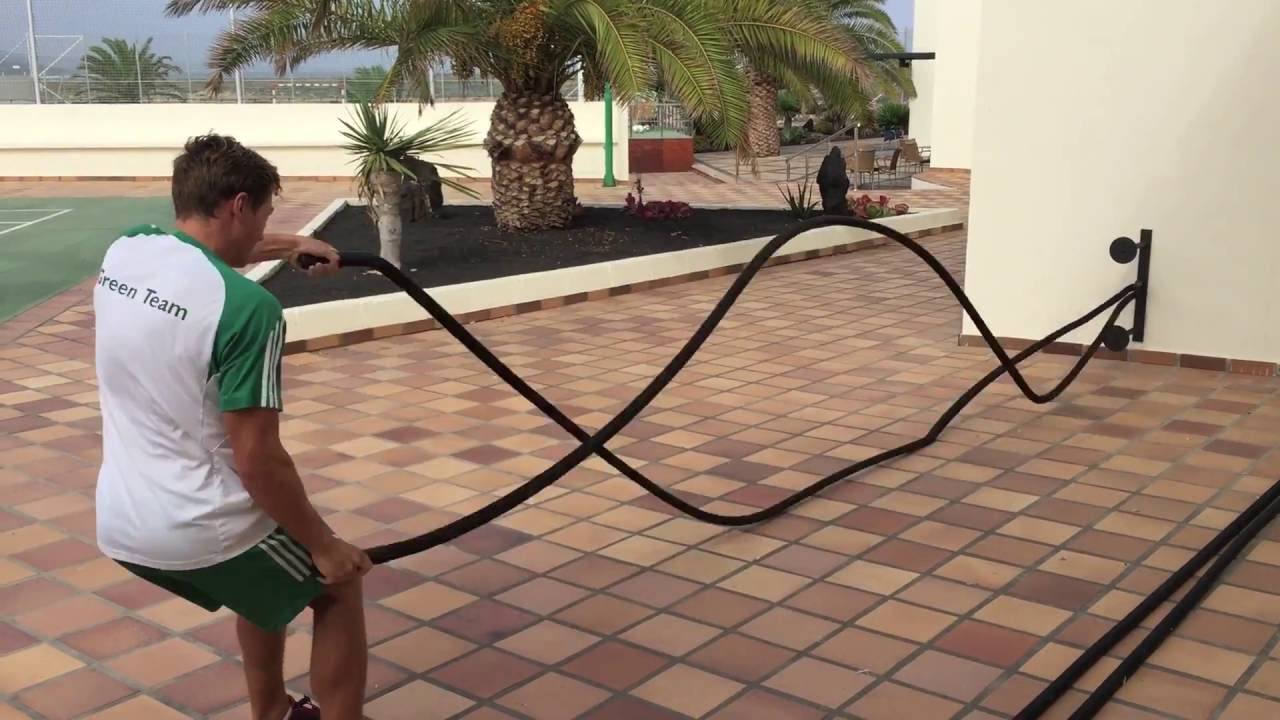 Santa Battle Ropes Club La Santa's new Battle Ropes - YouTube
