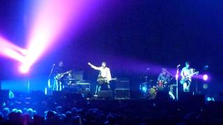 Miles Kane - Quicksand LIVE @ SECC Glasgow 2011