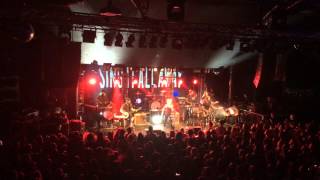 Video thumbnail of "Walk Off The Earth Material Girl Rock City Nottingham - 3rd October 2015"