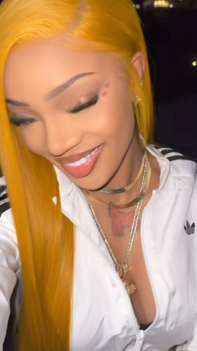 Glorilla shows off her new face tattoo