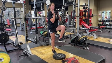 DB Goblet Floating Heel Reverse Lunge