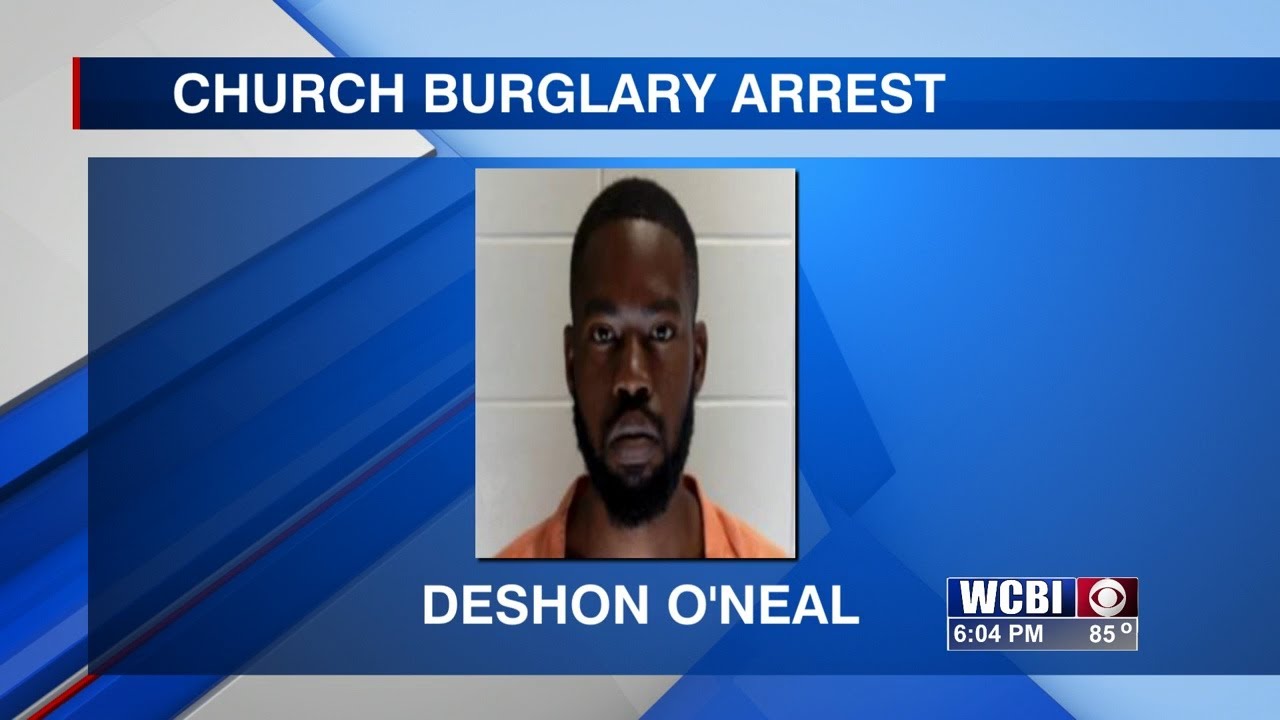 Man arrested for reportedly breaking into churches, stealing robes ...