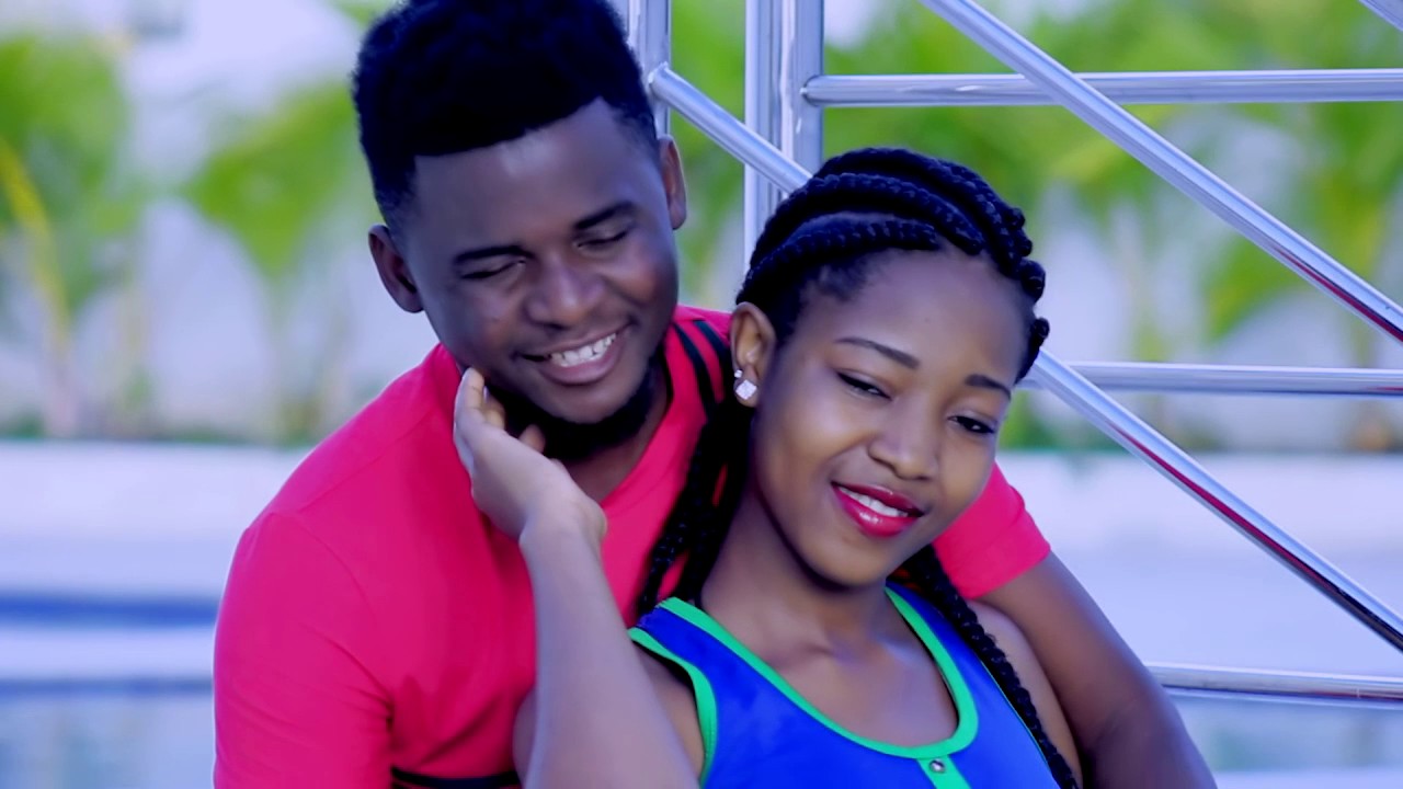 Mc C Quero massagem (Oficial Video HD) mp4 By AP Films