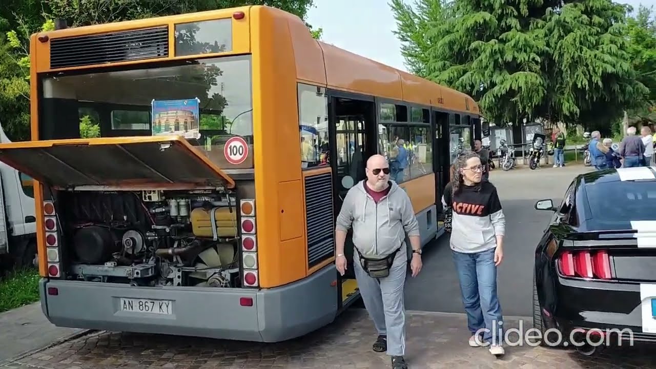 A meeting with old friends at the Montemerlo Classic Car Gathering 27 April 2025 Video 2