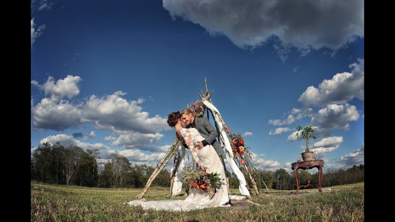 Beautiful October Wedding on Family Farm: Nadja & Casey