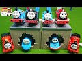 きかんしゃトーマス はやいぞ!あかいきかんしゃ編のカプセルプラレールでガチャガチャ対決② 流線形トーマス,シューティングスターゴードン,ジェームス,ロージー,エドワード omotoyka2see
