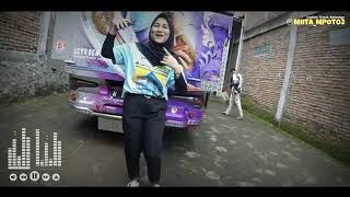 Story WA Ladies Truck Goyang Santuy || truck police woman ||