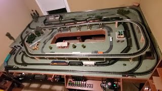 Really Cool Lionel O Gauge 12'x8' Layout w/double reverse or 3 loops